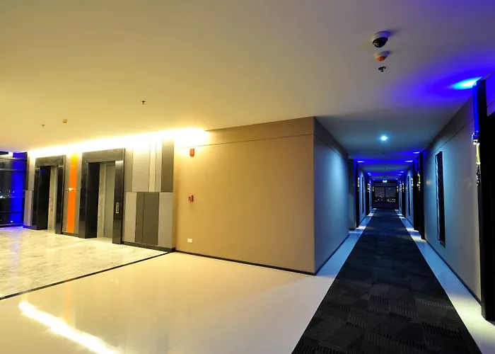Grand Howard Hotel 5*