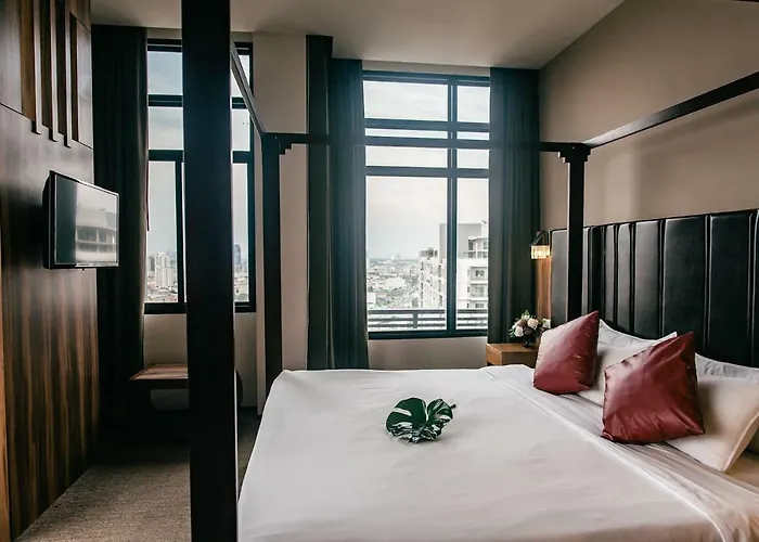 Grand Howard Hotel 5*
